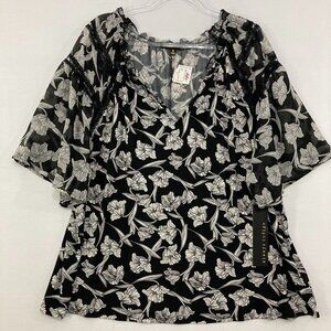 New Always Indigo size 3X Black White Floral V neck Lace Accent Feminine Blouse